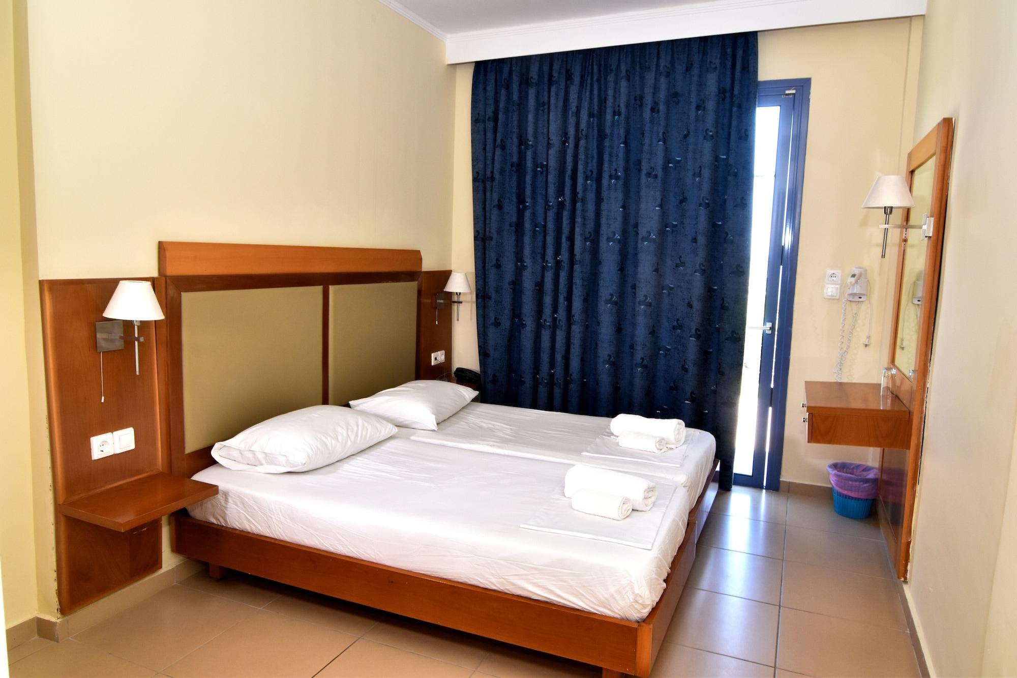 Hermes Hotel Kéfalos Esterno foto