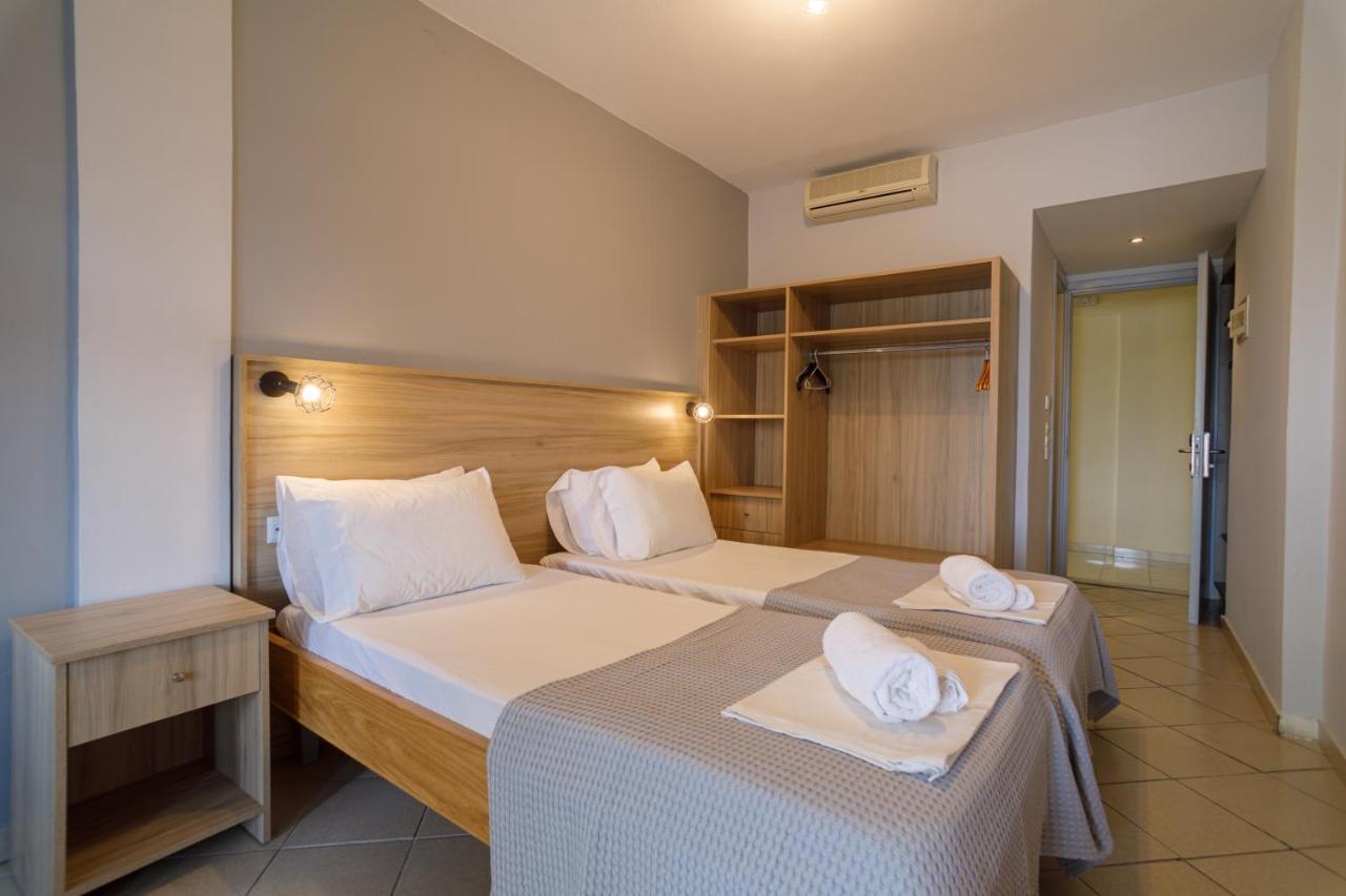 Hermes Hotel Kéfalos Esterno foto