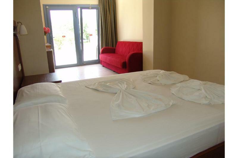 Hermes Hotel Kéfalos Esterno foto